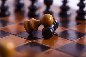 逆境をゲームに