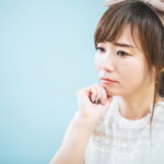 対人関係の悩みを消すために捨てるべき4つの考え